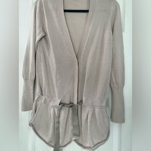 Brunello Cucinelli Beige Knit Belted Button Front Cardigan Elegant Sweater large - Picture 3 of 6